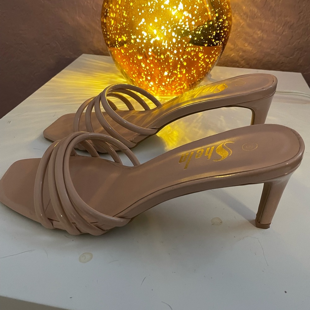 Nude heels